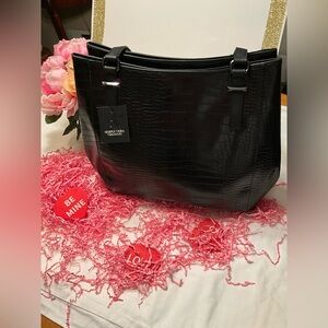 Simply Vera Wang Elegant Black Crocodile-Embossed Tote Bag with Clutch